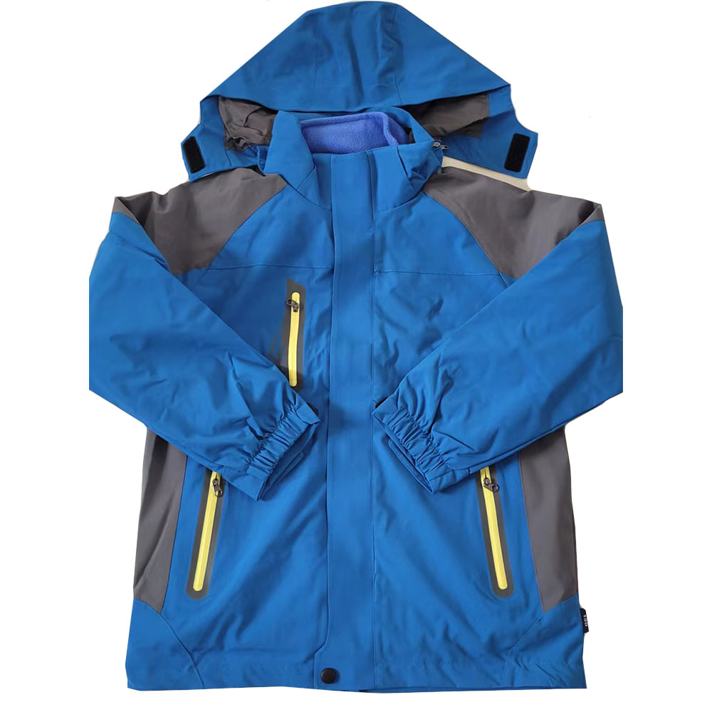 2022届经开区实验初级中学冬季冲锋衣